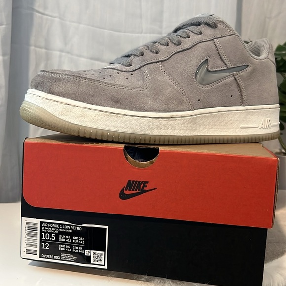 Men’s Nike Air Force 1 Low Retro - Picture 2 of 6